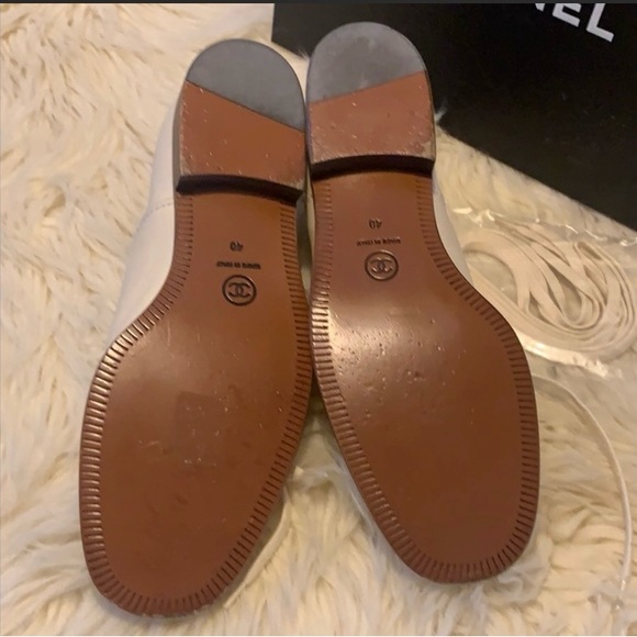 New never worn 100% authentic - Picture 5 of 5